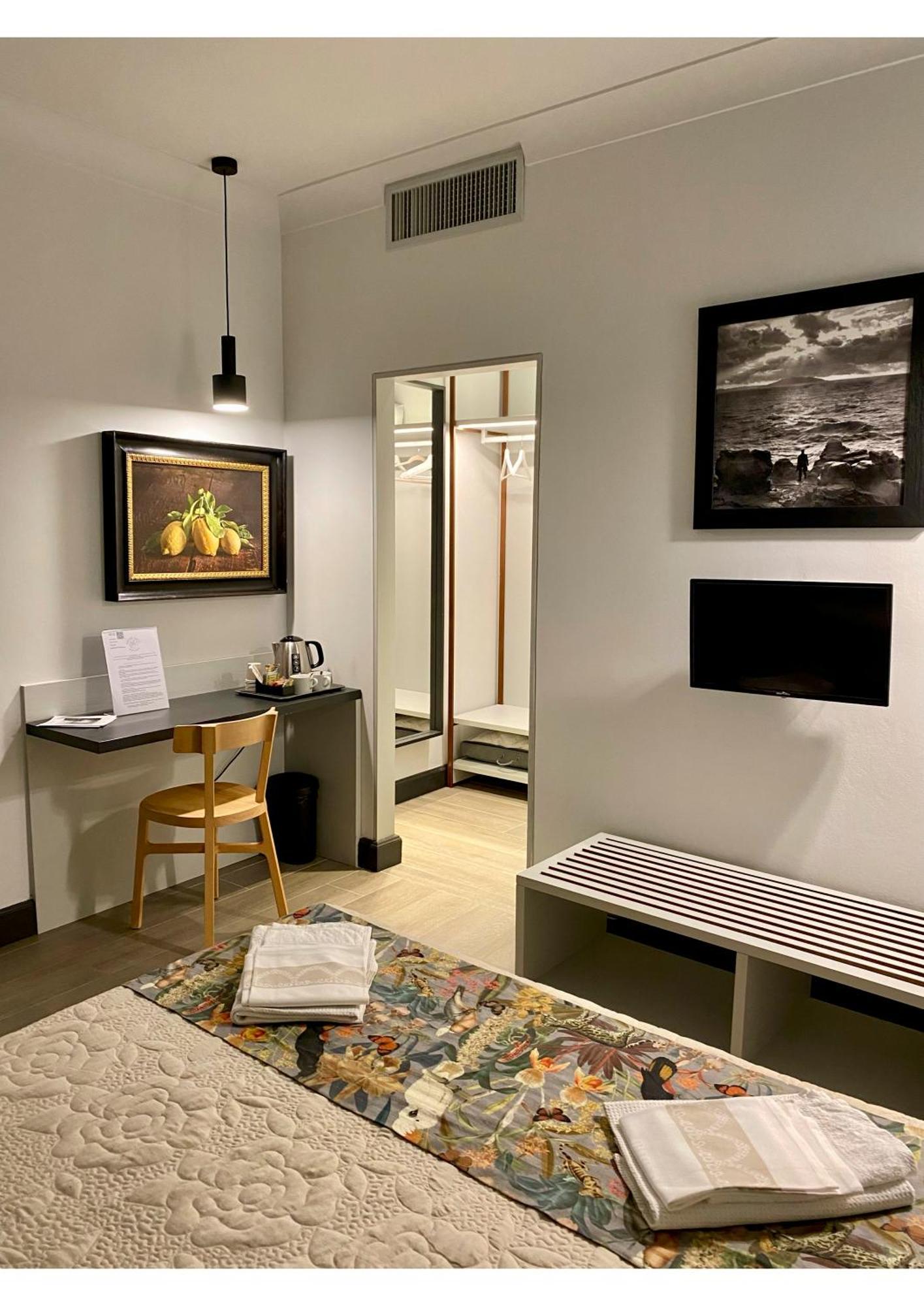 Duccio Nacci Rooms- Guesthouse Σαν Τζιμινιάνο Εξωτερικό φωτογραφία